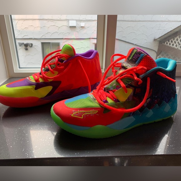 Lamelo MB.01 “Be you” with box and both sets of laces. - Picture 2 of 7